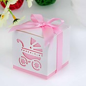 «Jour du bébé, à« découpé au laser chariot boîte de faveur - un ensemble de 12 (plus de couleurs)