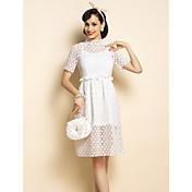 TS broderie robe dos nu