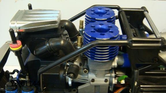 Versandkosten 1:8 RC Nitro Gas twin gp28 Motor 4WD 3-Gang-Getriebe Monster Monstertruck