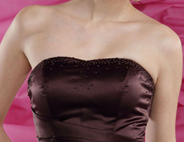 MITENA - Vestido de Damas em Cetim com Xale MITENA - Vestido de Damas em Cetim com Xale