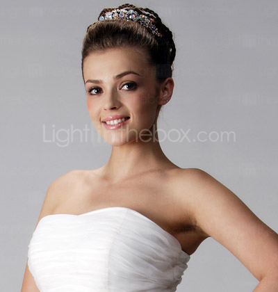 Ball Gown Sweetheart Knee-length Wedding Dress With Beaded Lace