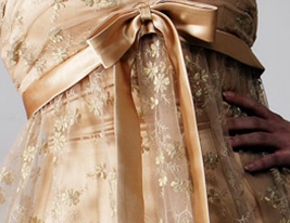 uma linha de cintas de espaguete na altura do joelho rendas cocktail / vestido de baile uma linha de cintas de espaguete na altura do joelho rendas cocktail / vestido de baile