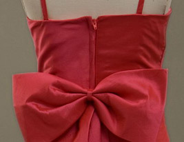 A-line Spaghetti Straps  Knee-length  Taffeta Junior Bridesmaid Dress