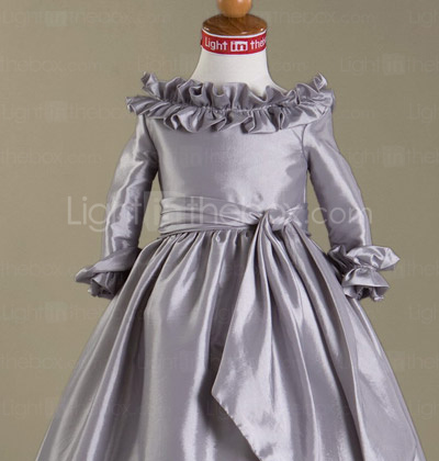 EUGENIA - Vestido de Comunhão em Tafetá EUGENIA - Vestido de Comunhão em Tafetá