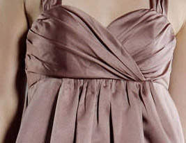 REINHILD - Kleid für Hochzeitsfeier und Brautjungfer aus Satin REINHILD - Kleid für Hochzeitsfeier und Brautjungfer aus Satin