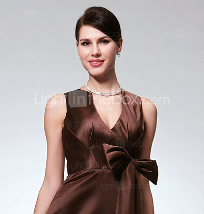 A-line V-neck Floor-length Satin Bridesmaid Dress 