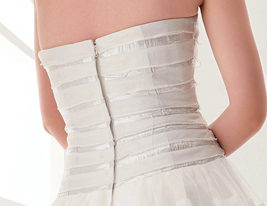 a-line senza spalline livelli pavimento-lunghezza abito da sposa di chiffon a-line senza spalline livelli pavimento-lunghezza abito da sposa di chiffon