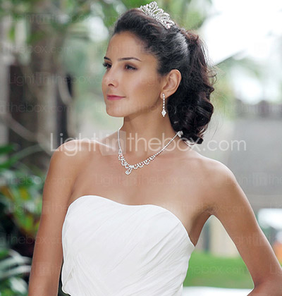 Fascinating Trumpet/Mermaid Strapless Floor-length Taffeta Wedding Dress