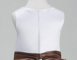 SOUTH DAKOTA - Robe de Communion Satin