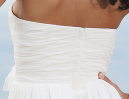 uma linha-namorada de varredura / escova treinar vestido de noiva chiffon uma linha-namorada de varredura / escova treinar vestido de noiva chiffon