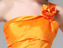 NOLA - Vestido de Madrinha em Tafetá