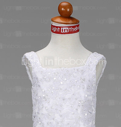 COLOMBINE - Vestido de Comunhão em Renda COLOMBINE - Vestido de Comunhão em Renda