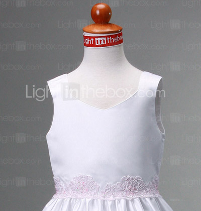 SKYLAR - Vestido de Comunhão em Cetim SKYLAR - Vestido de Comunhão em Cetim