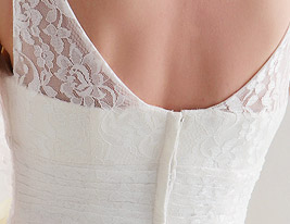 Trumpet/Mermaid V-neck Floor-length Lace Wedding Dress 