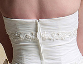 DURVA - kjole til Bryllupskjole i Satin og tulle DURVA - kjole til Bryllupskjole i Satin og tulle