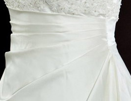 PENINNAH - Kleid für die Braut aus Organza und Satin (Übergrösse) PENINNAH - Kleid für die Braut aus Organza und Satin (Übergrösse)