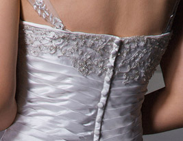 MOANA - Abito da Sposa in Taffetà e Pizzo MOANA - Abito da Sposa in Taffetà e Pizzo