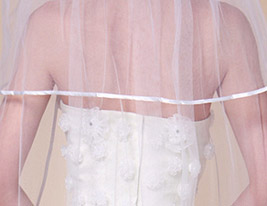 à deux vitesses voiles de mariage cathédrale avec bord de ruban