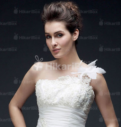 A-line One Shoulder Court Train Organza Wedding Dress A-line One Shoulder Court Train Organza Wedding Dress