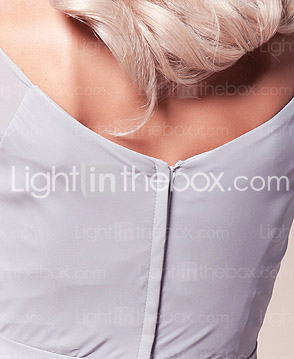 Trumpet/Mermaid V-neck Knee-length Chiffon Mother of the Bride Dress