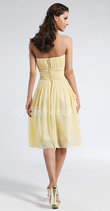 A-line Princess Sweetheart Knee-length Chiffon Bridesmaid Dress A-line Princess Sweetheart Knee-length Chiffon Bridesmaid Dress