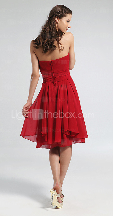A-line Strapless Knee-length Chiffon Bridesmaid Dress