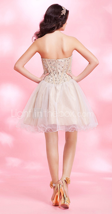 A-line Sweetheart Knee-length Elastic Woven Satin Tulle Cocktail Dress