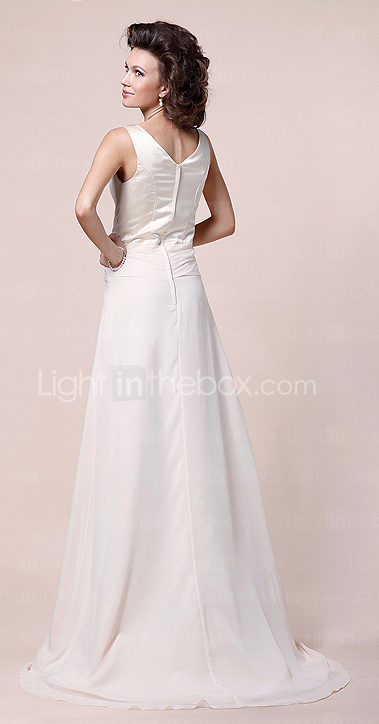 A-line V-neck Sweep/ Brush Train Chiffon Mother of the Bride Dress With A Wrap