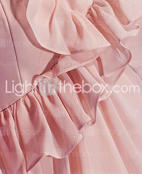 A-line Halter Knee-length Chiffon Cocktail Dress A-line Halter Knee-length Chiffon Cocktail Dress