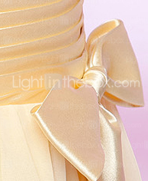 A-line V-neck Knee-length Chiffon Elastic Woven Satin Cocktail Dress