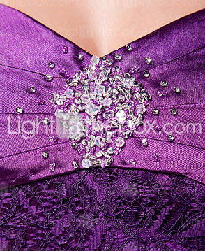 ERLGARD - Kleid für die Brautmutter aus Elastisch gewebte Seide und Spitze