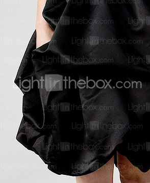 Clearance!Ball Gown Strapless Knee-length Satin Bridesmaid/ Wedding Party Dress