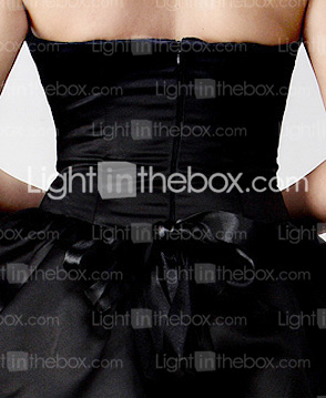 Clearance!Ball Gown Strapless Knee-length Satin Bridesmaid/ Wedding Party Dress