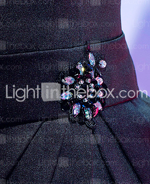 Sheath/Column Notched Neckline Short/Mini Satin Cocktail Dress Sheath/Column Notched Neckline Short/Mini Satin Cocktail Dress