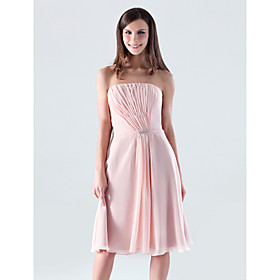 Sheath/ Column Strapless Knee-length Chiffon Bridesmaid/ Cocktail Dress (WSM04499)