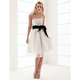 A-line Strapless Knee-length Satin Wedding Dress (WSY1102010)