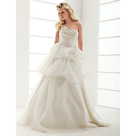 A-line Strapless Sweep/ Brush Train Satin Wedding Dress (WSY02562)
