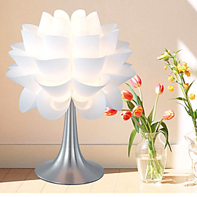 LightInTheBox - 40W Floral Table Light with Metal Lamp Pole