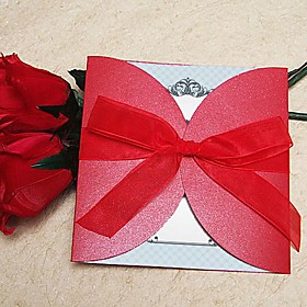 "Burning Love" Red Wedding Invitation With Organza Bow (Set of 60)