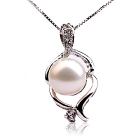 Elegant AA Freshwater Pearl Platinum Plated Pendant With A 925 Silver Necklace
