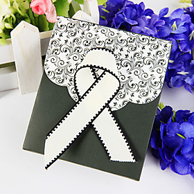 Classic Black   White Favor Box (set of 12)