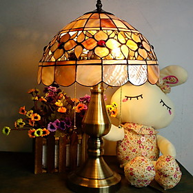 Tiffany Style Table Light with Floral Pattern