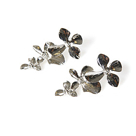 TS Clover Leaf Earrings TS Clover Leaf Earrings