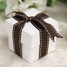 weiß zugunsten Box mit Schokolade Farbband (set of 12) weiß zugunsten Box mit Schokolade Farbband (set of 12)