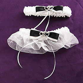 Elegant Loving Hearts Wedding Garter (Set of 2)