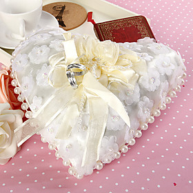 Heart Ring Pillow with Flowers