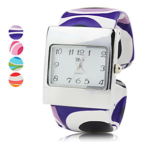 Alloy Band Quartz Bracelet Watch For Women