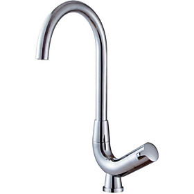Chrome Finish Brass Kitchen Faucet (Single Handle) Chrome Finish Brass Kitchen Faucet (Single Handle)