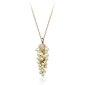 Austrian Diamond Adorn String Of Pearls Pendant Necklace