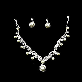 Elegant Pearls/ Rhinestone In Silver Ladies' Jewelry Set Including Necklace And Earrings
